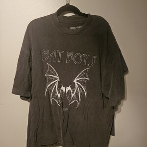 Gray Bat Boys Acotar Tshirt